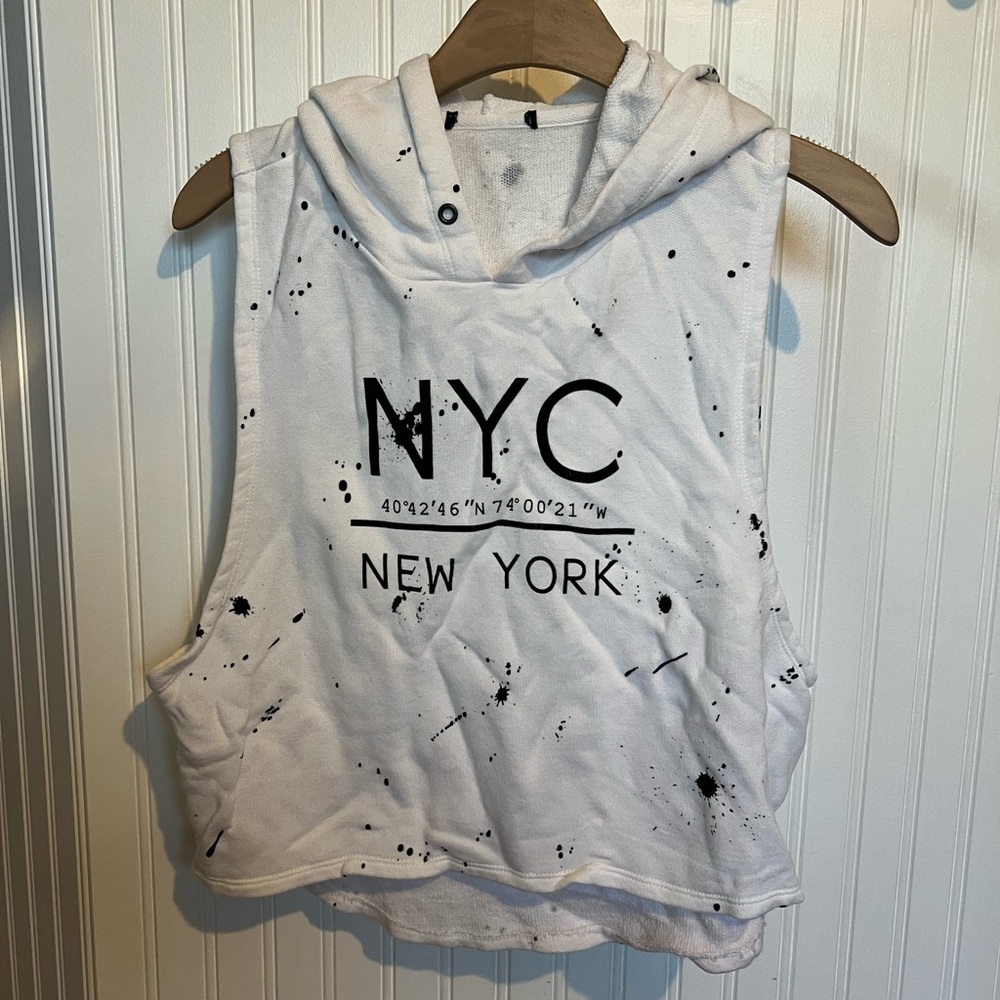 NYC sleeveless hoodie
